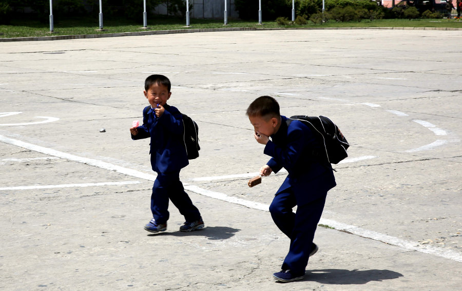 Jardin d'enfants dans une ferme coopérative près de Hamhung en Corée du Nord
