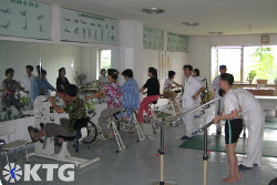 sala de rehabilitacion en el hospital materno de pyongyang en corea del norte