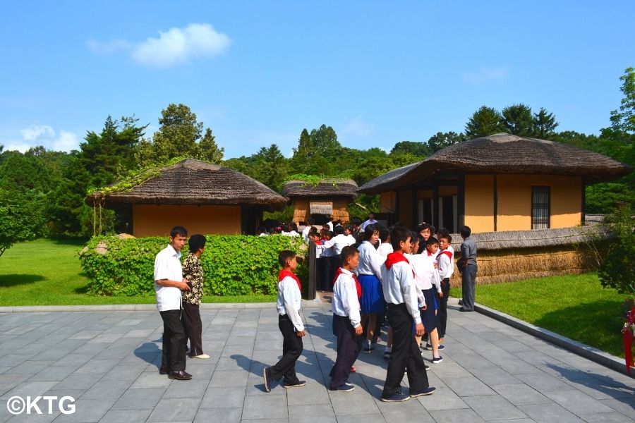 Casa Nativa de Mangyongdae, Pyongyang, Corea del Norte, RPDC. Viaje organizado por KTG Tours