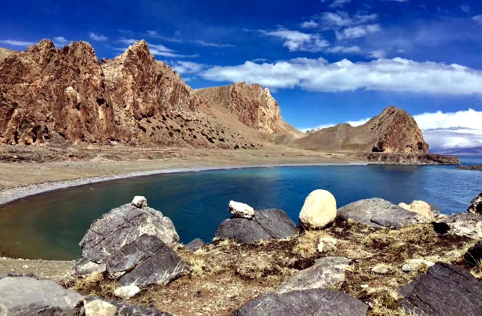 Rugged cliffs at Namtso lake in Tibet, China