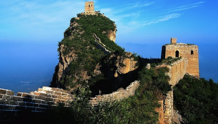 La zona salvaje de la Gran Muralla China al norte de Beijing, Pekin, China