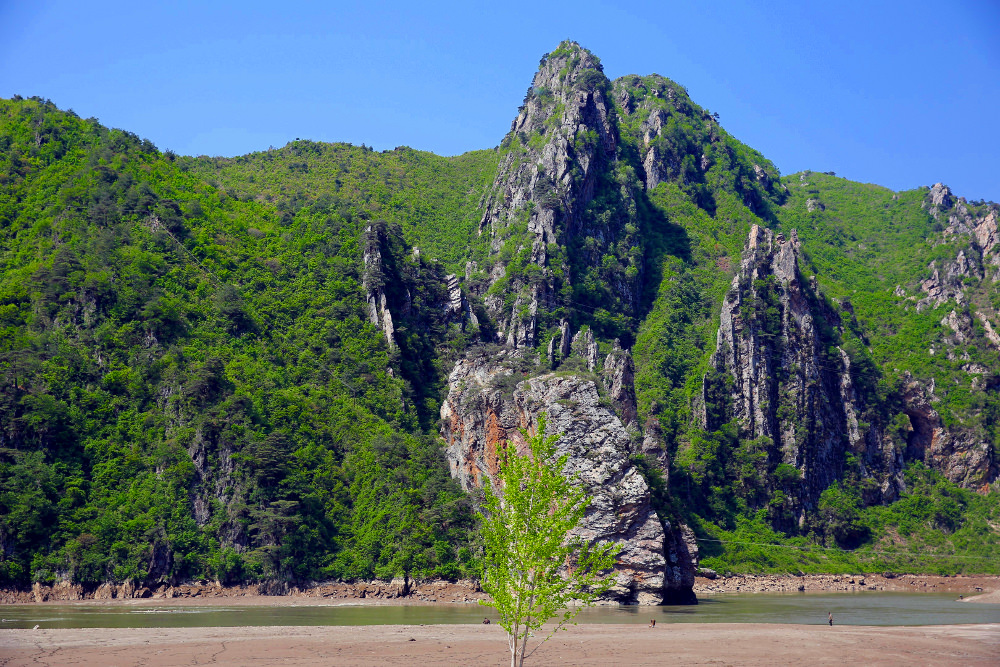 Sinpyong lake, North Korea (DPRK)