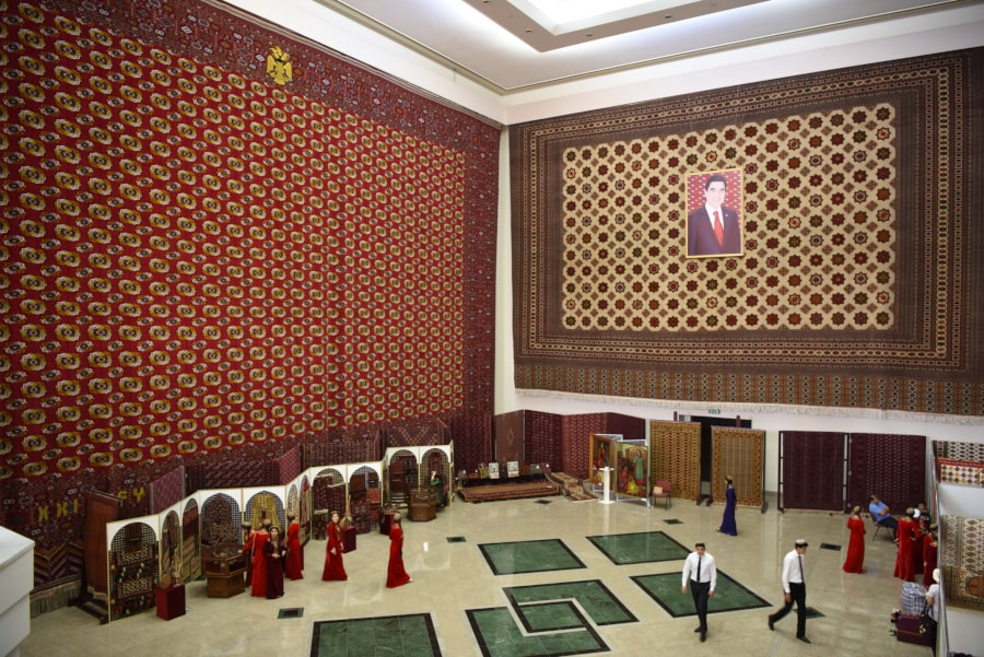 Musée du Tapis à Achgabat, Turkménistan