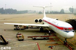 Avión de Air Koryo que va desde China a Pyongyang, Corea del Norte. Visitas turísticas en KTG