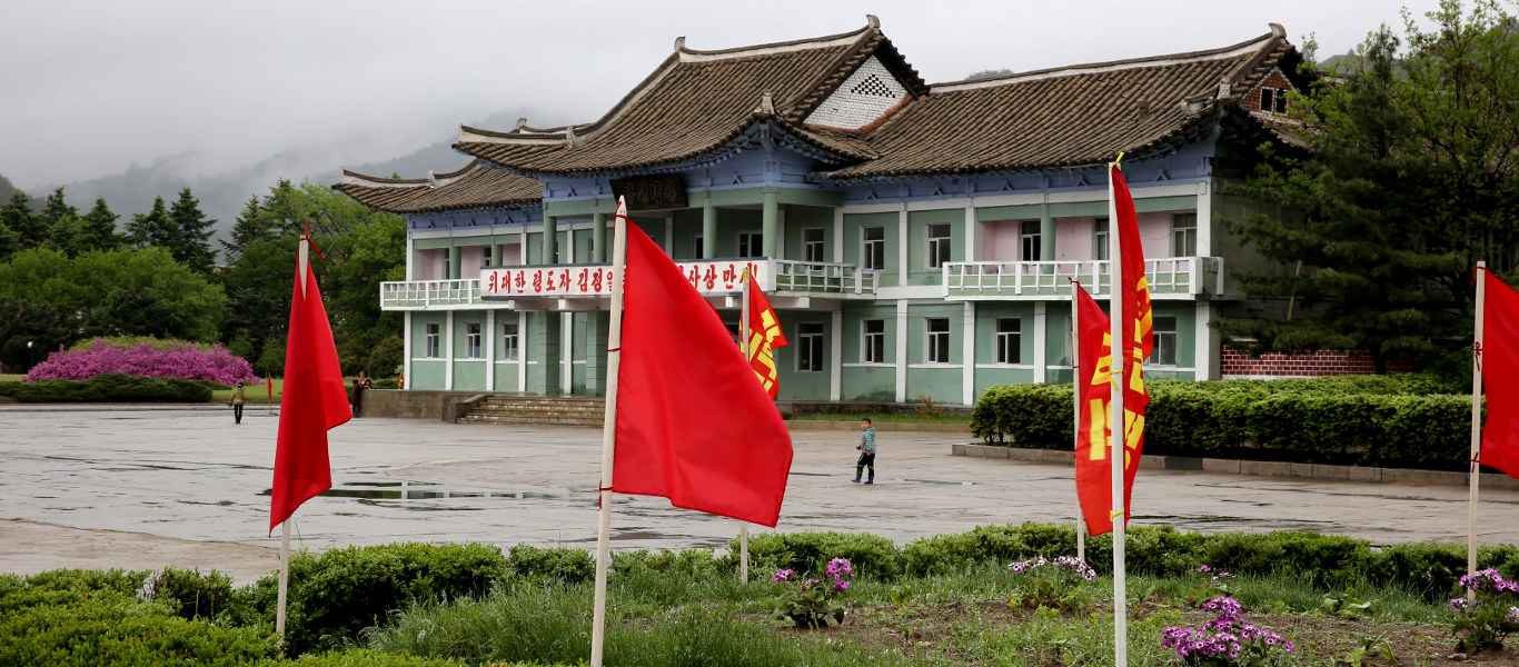 Pueblo Hyangsan cerca del Monte Myohyang en Corea del Norte, RPDC