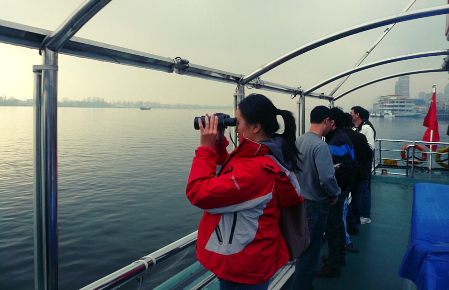 ¨Boat ride in the Yalu river, having views of Sinuiju city in Dandong city, Liaoning province in China, boder city with North Korea (DPRK). Tour arranged by KTG Tours
