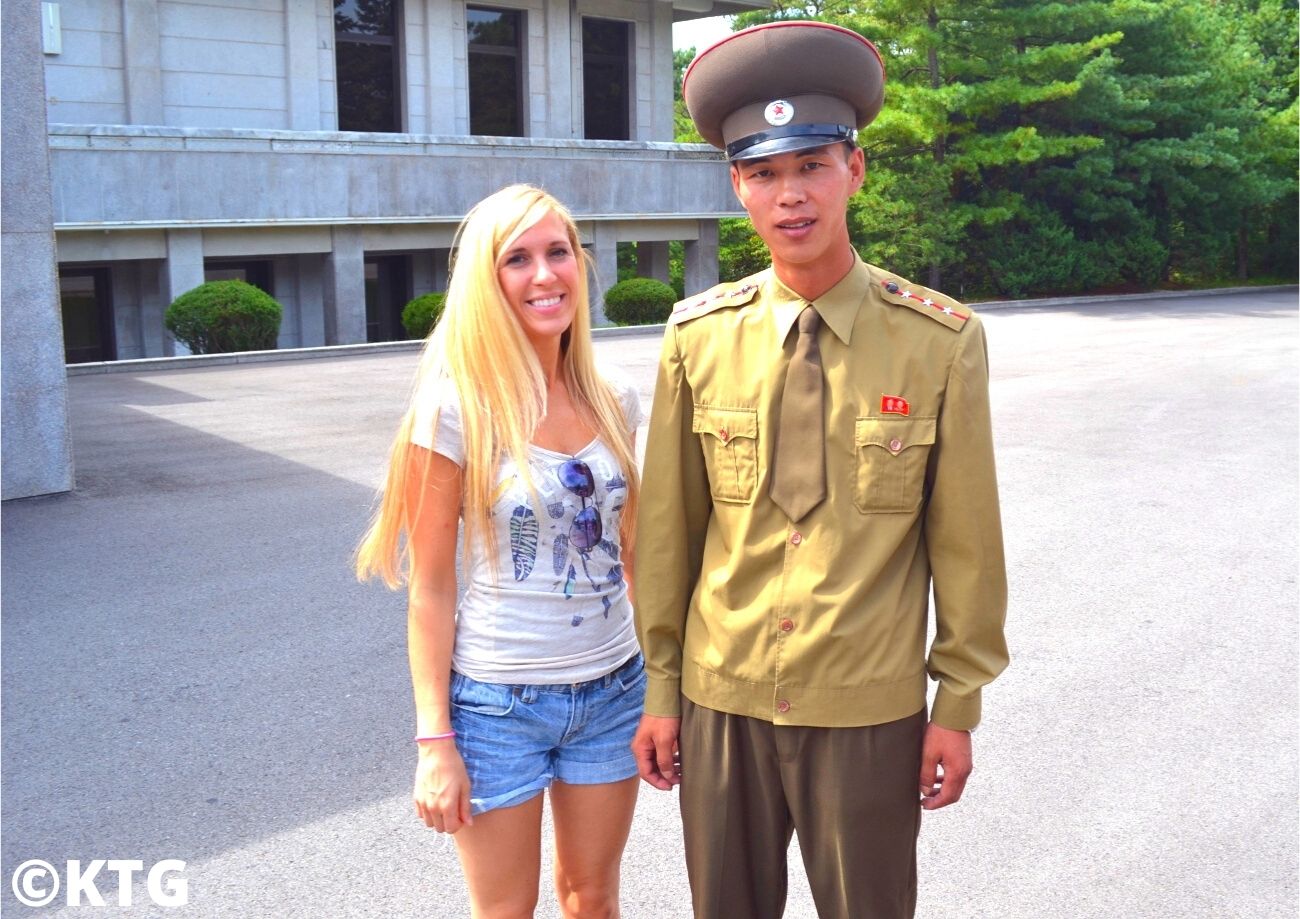 Voyageur de KTG à la DMZ en Corée du Nord