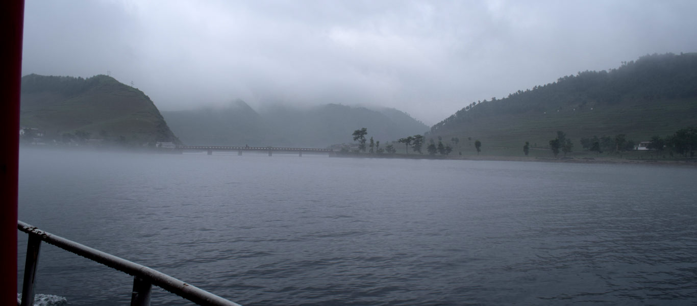 North Korean border town with Hekou village in China