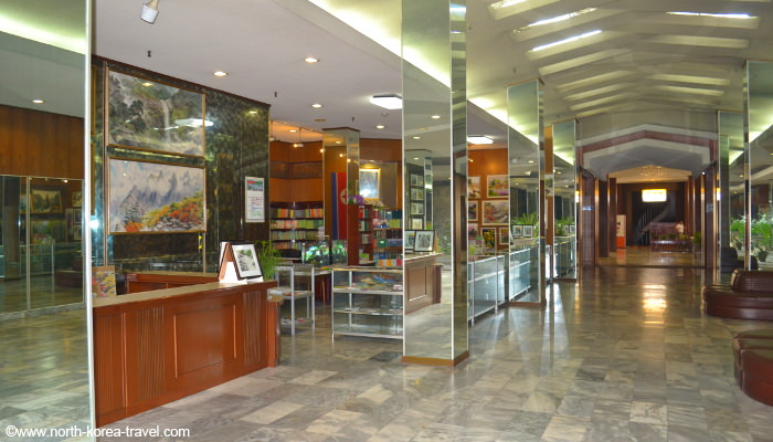 Souvenir shop in the Koryo Hotel, Pyongyang (North Korea)