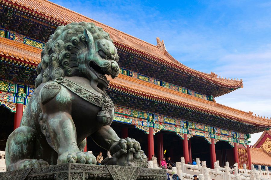 estatua de un leon en la ciudad prohibida, Pekin, Beijing, China