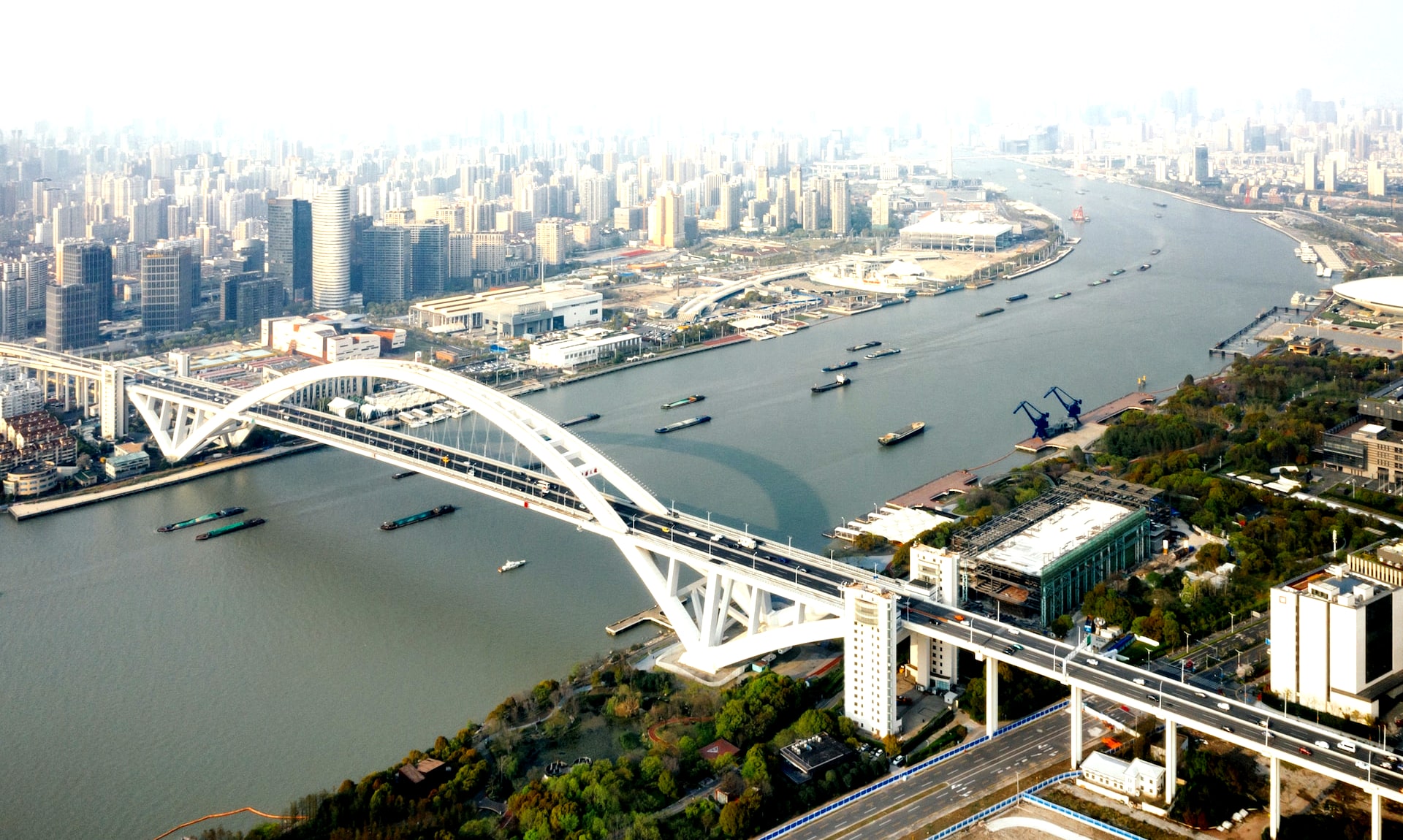 Descubra el puente Lupu en Shanghai, China en nuestras excursiones en Shanghai