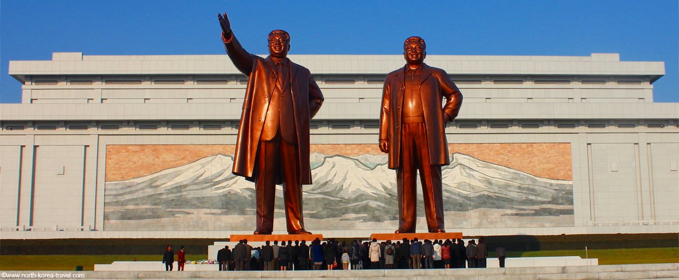Mansudae Grand Monuments - giant bronze statues of Kim Il Sung and Kim Jong Il in Pyongyang, North Korea