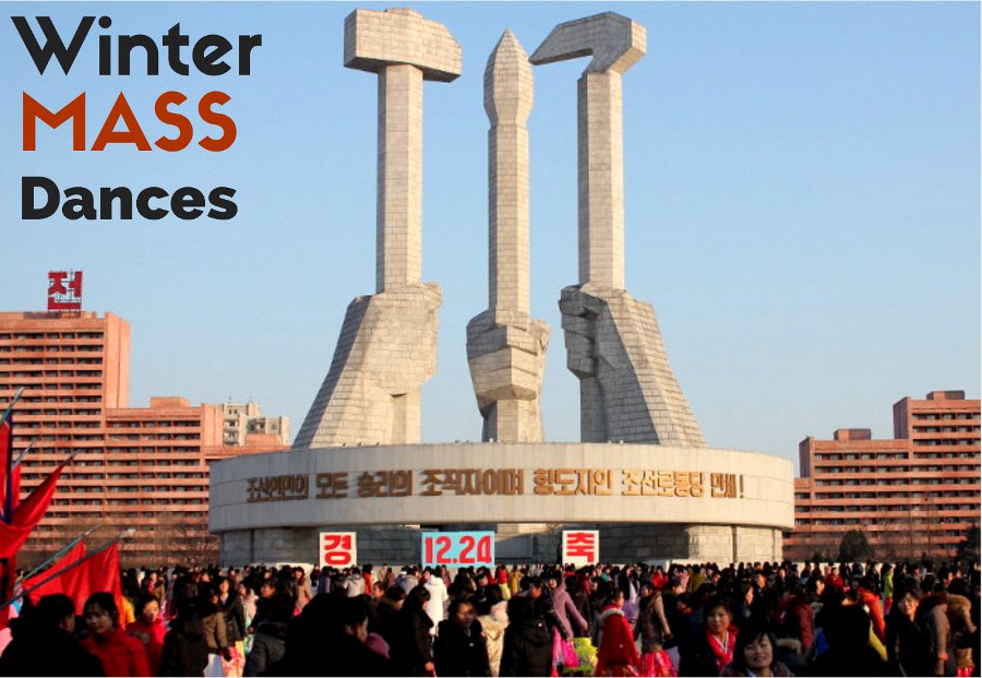 Массовые танцы в зимний период в Северной Корее