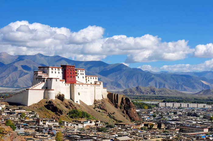 Vistas de Shigatse en el Tibet, China