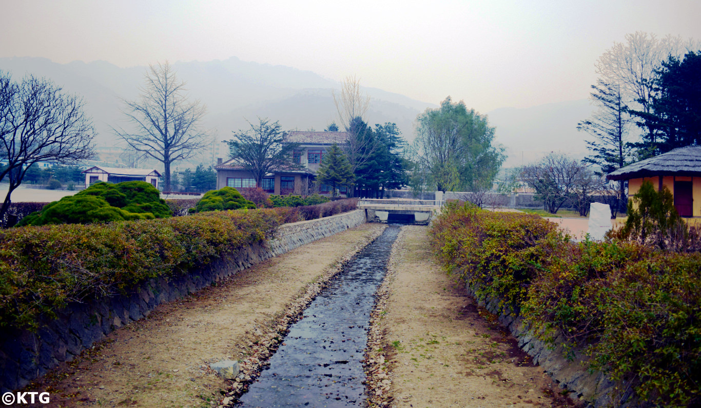 Sitio revolucionario de Sonbong en Rason, zona económica especial en Corea del Norte, RPDC. Aquí es donde el presidente Kim Il Sung volvió a Corea del Norte después de la liberación de Corea del dominio colonial japonés después de la Segunda Guerra Mundial