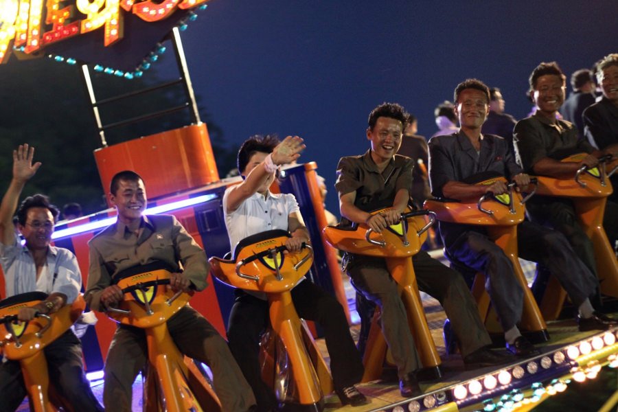 Kaeson Wieczorny funfair w Pyongyang w Korei Północnej