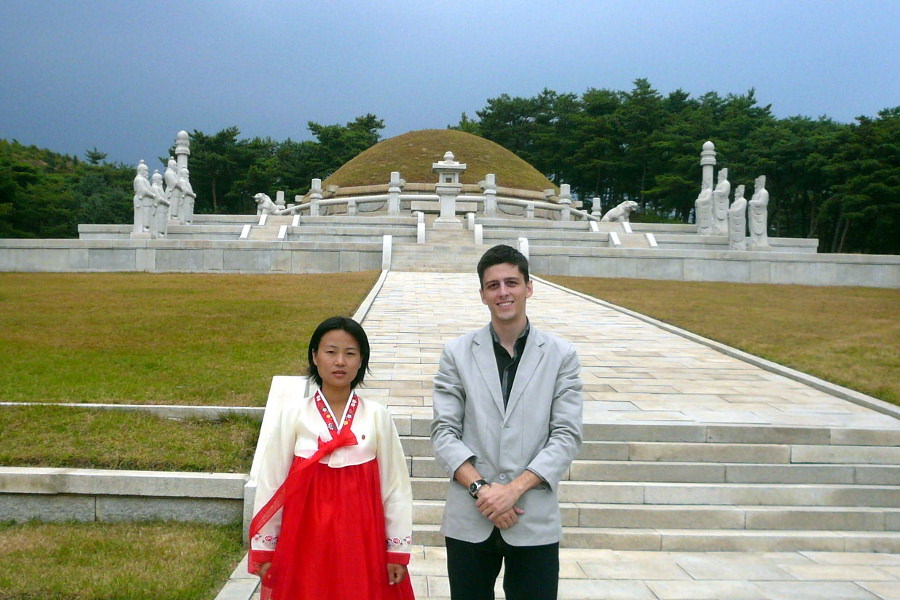 King Wang Kon was the first king of the Korean Dynasty. Visit his tomb in Kaesong city, North Korea (DPRK) with KTG Tours. The mausoleum of King Wang Kon is one of Kaesong's 12 UNESCO World Heritage sites