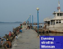 Evening stroll in วอนซาน (Wonsan) on the east coast of North Korea