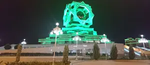 Paquetes Tur&iacute;sticos Turkmenist&aacute;n | KTG&reg; | 4 d&iacute;as combinando antiguos sitios UNESCO como Kunya Urgench y Merv con la surrealista ciudad de m&aacute;rmol de Ashgabat. Descubre maravillas naturales como el Cr&aacute;ter de Gas de Darwaza y sum&eacute;rgete en la cultura turkmena.
